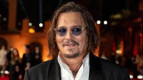 assets/johnny-depp-red-carpet.jpeg