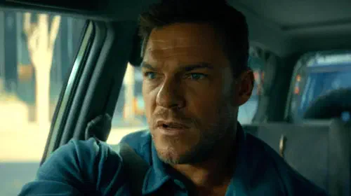 assets/runner-alan-ritchson.jpeg