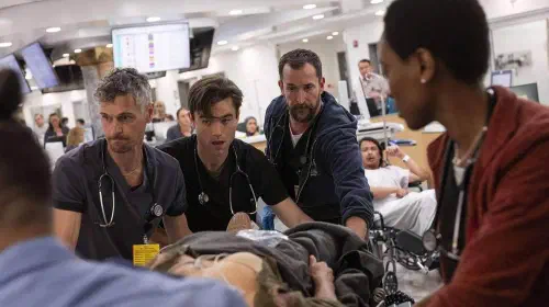 assets/the-pitt-scrambling-with-patient.jpeg