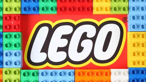 assets/lego-logo.jpeg