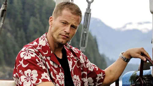 assets/til-schweiger-as-jack-carver-sitting-on-a-boat-in-far-cry.jpeg