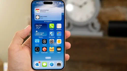 assets/Apple-iPhone-18.jpeg