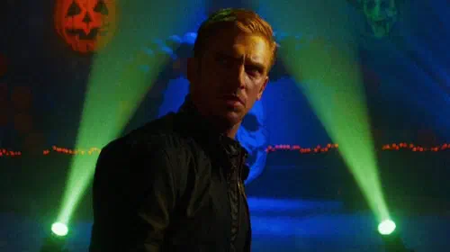 assets/the-guest-movie-dan-stevens-end-scene-halloween-3.jpeg