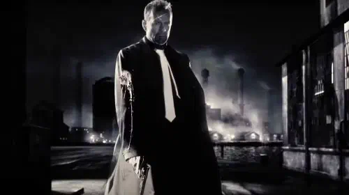 assets/bruce-willis-as-hartigan-carries-a-44-magnum-in-sin-city.jpeg