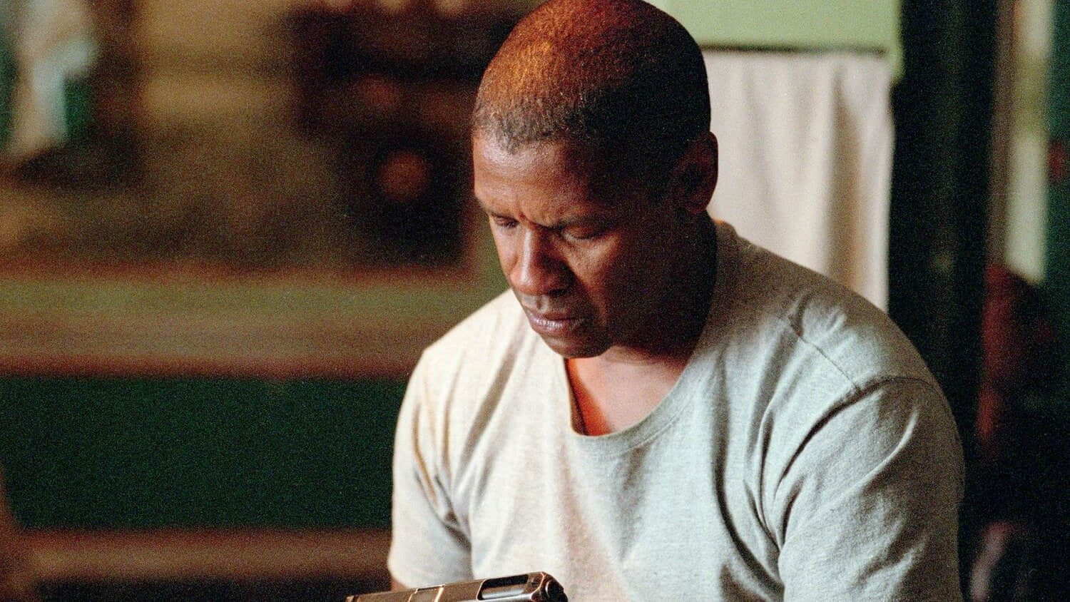 denzel-washington-in-man-on-fire-2004.jpeg