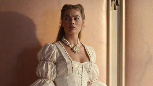 assets/margot-robbie-in-wuthering-heights.jpeg