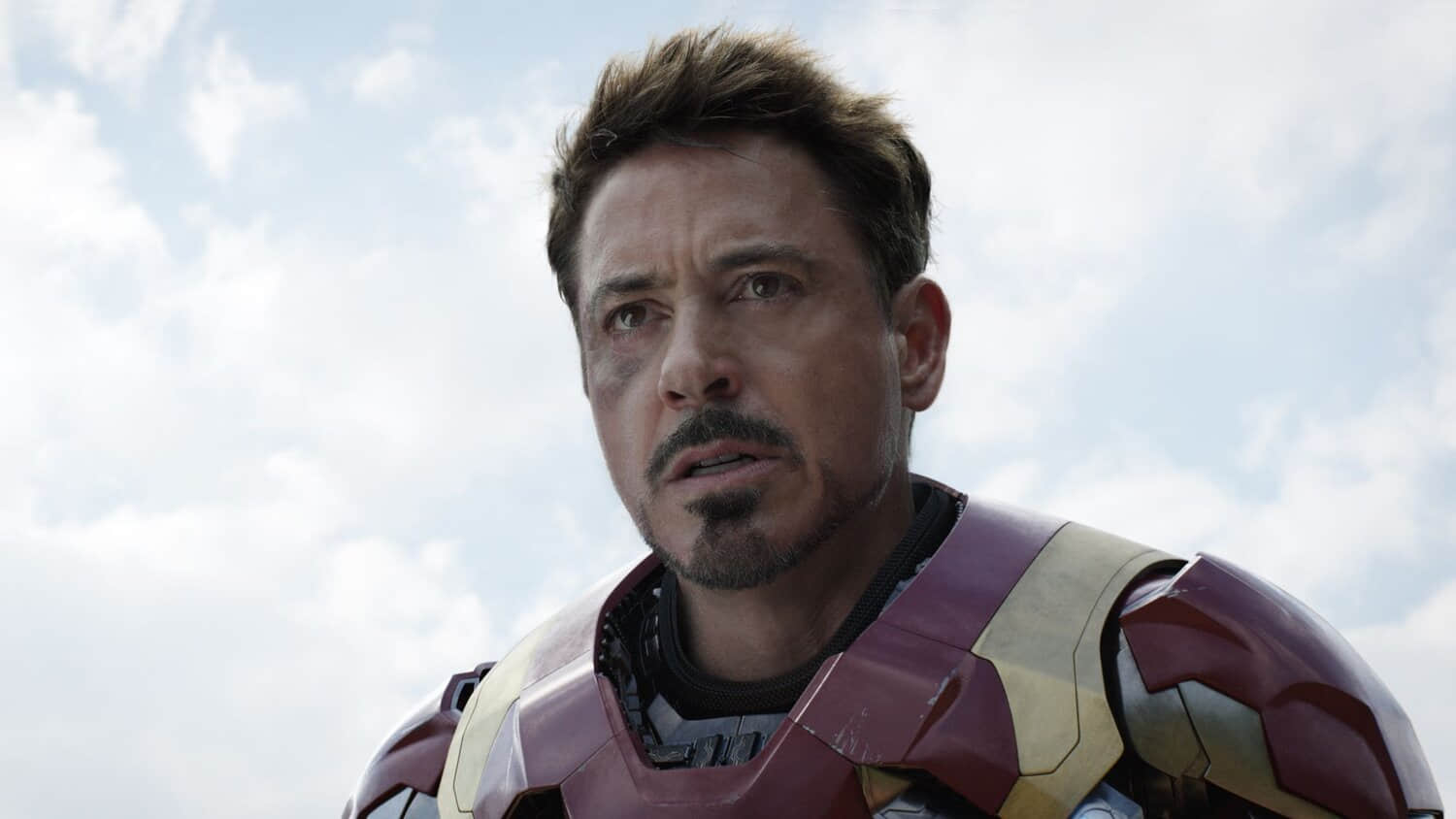 tony-stark-looks-angry-in-captain-america-civil-war.jpeg