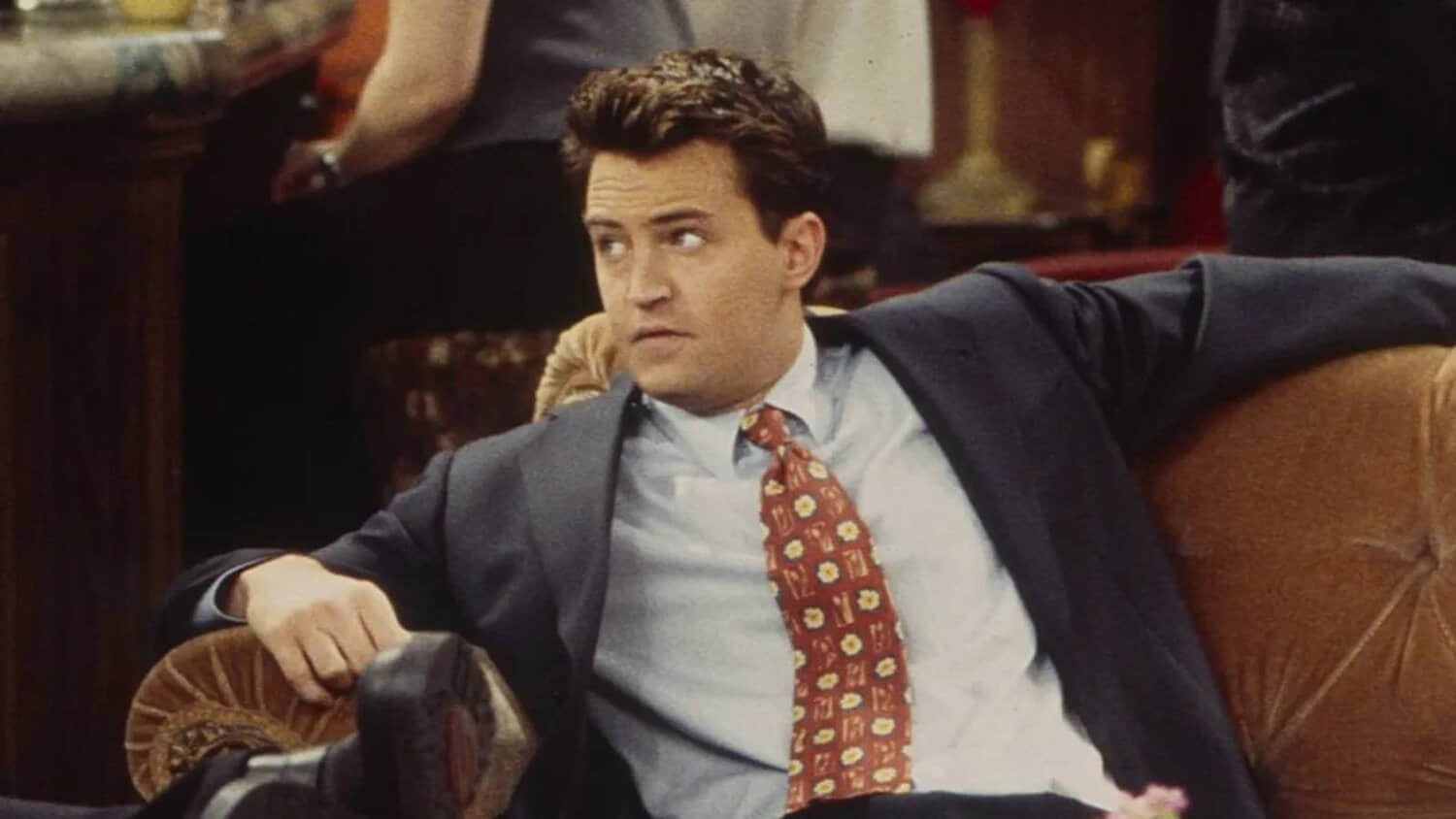 matthew-perry-in-friends.jpeg