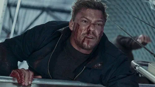 assets/alan-ritchson-in-reacher.jpeg