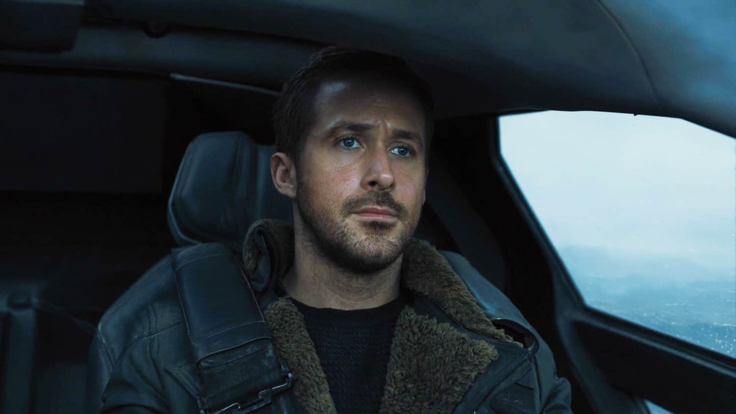 ryan-gosling-as-k-inside-his-car-in-blade-runner-2049.jpeg