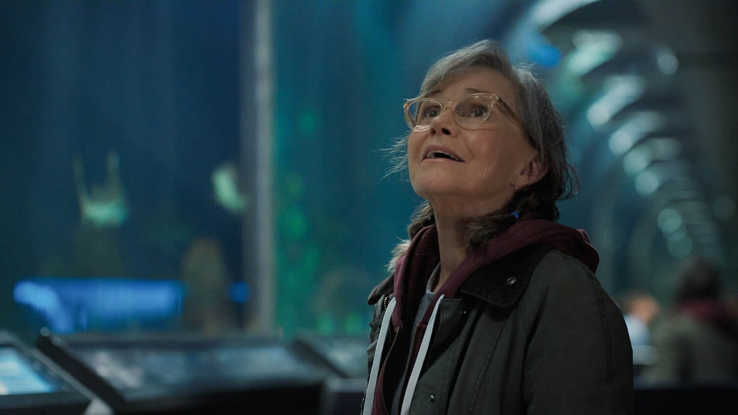 sally-field-as-tova-looking-up-in-an-aquarium-in-remarkably-bright-creatures.jpeg