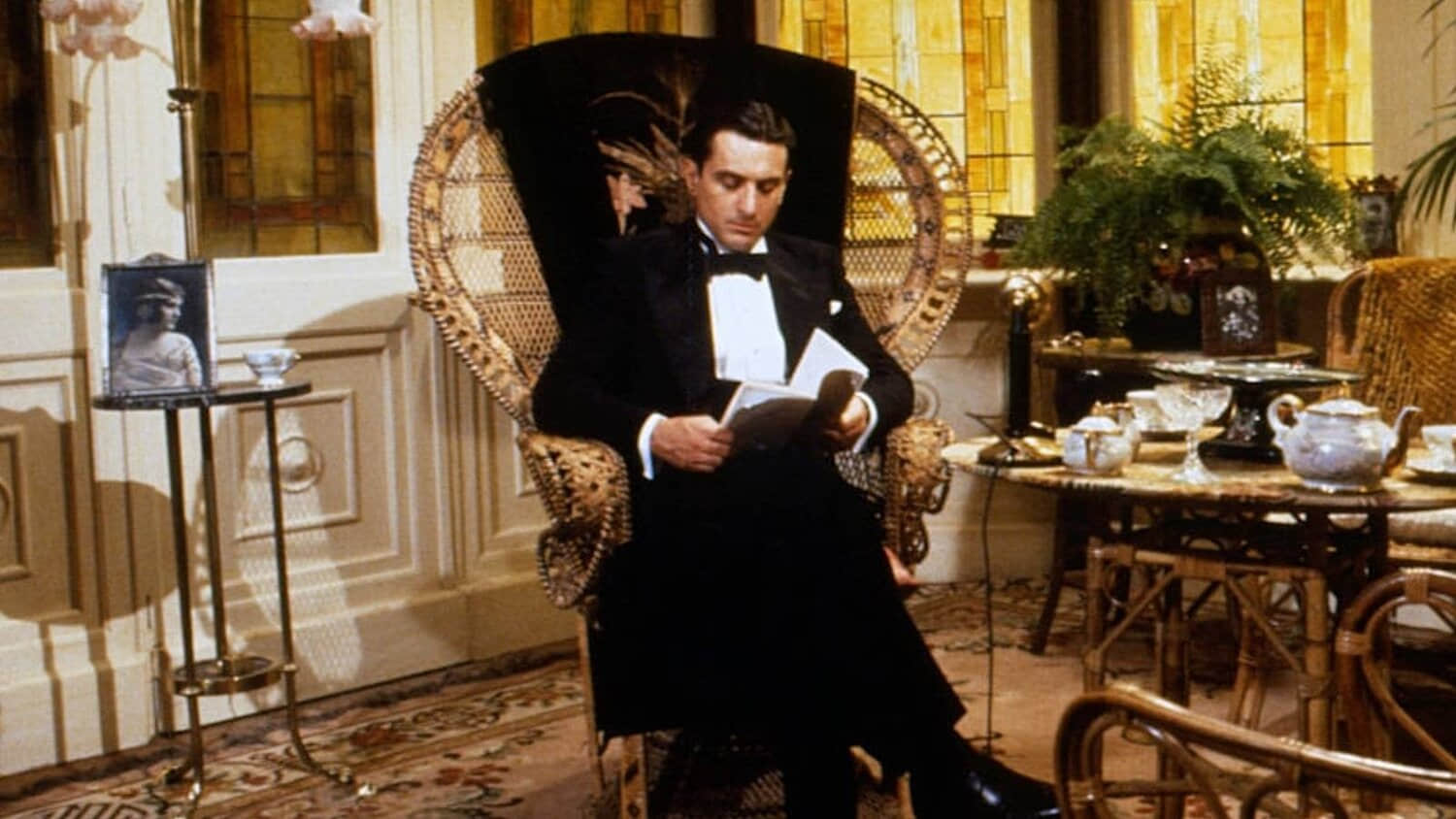 robert-de-niro-in-once-upon-a-time-in-america.jpeg
