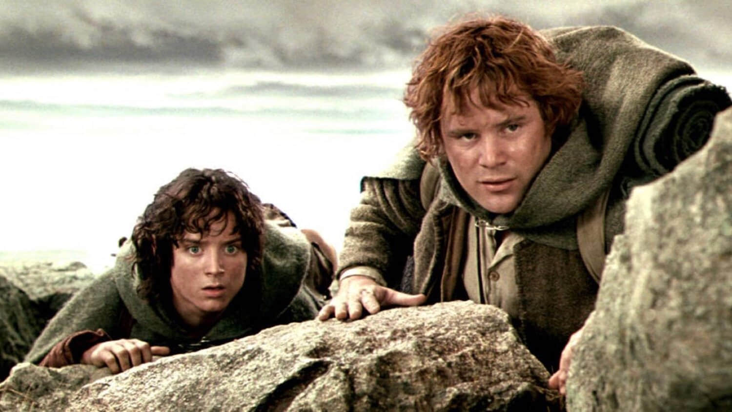 elijah-wood-and-sean-astin-in-lord-of-the-rings.jpeg