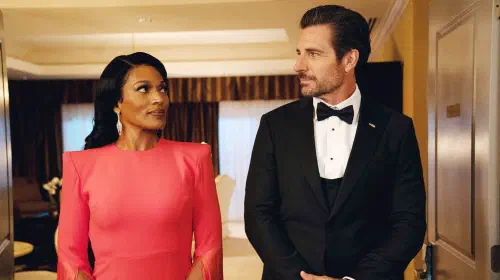 assets/the-oval-kron-moore-as-victoria-franklin-ed-quinn-as-hunter-franklin.jpeg