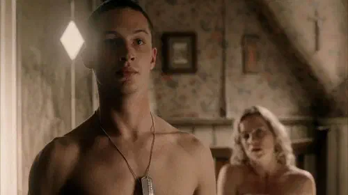 assets/tom-hardy-as-private-john-janovec-in-band-of-brothers.jpeg