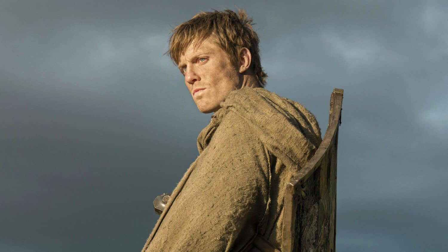 ser-duncan-the-tall-riding-his-horse-in-a-knight-of-the-seven-kingdoms-season-1.jpeg