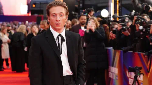 assets/jeremy-allen-white-on-the-red-carpet-of-the-london-film-festiva.jpeg