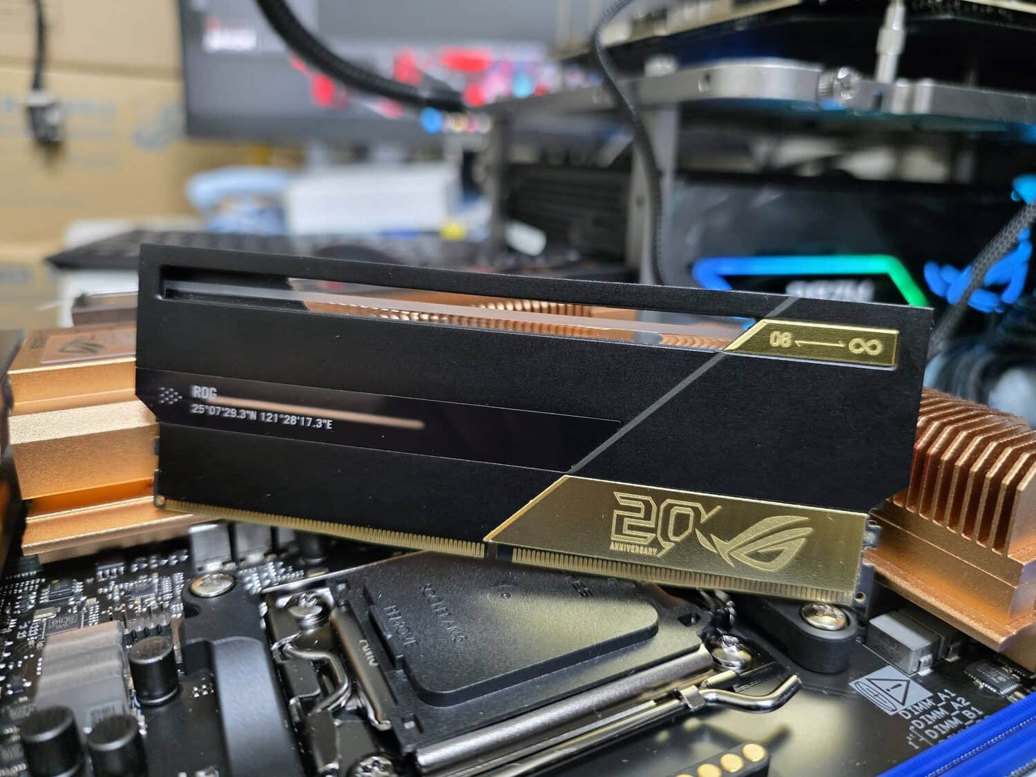 ASUS-ROG-DDR5-20th-Edition-Memory-Module-1.jpeg