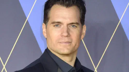 assets/henry-cavill-posing-on-the-red-carpet-for-argylle.jpeg