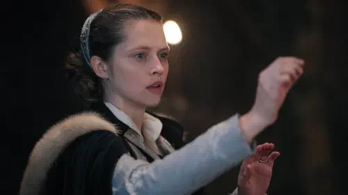 assets/teresa-palmer-in-a-discovery-of-witches.jpeg