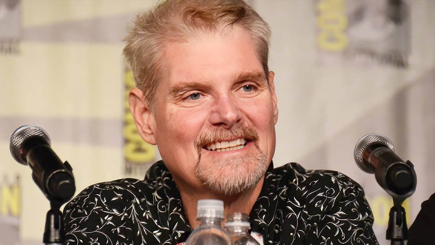 tom-kane-comic-con.jpeg