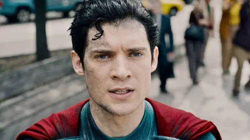 assets/david-corenswet-on-the-street-in-superman.jpeg