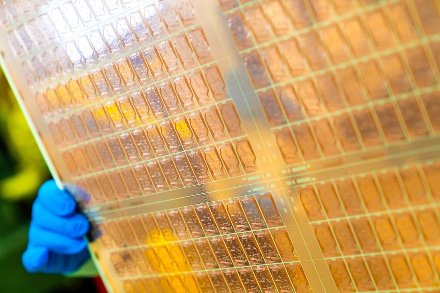 Intel-glass-substrate-5-scaled.jpeg