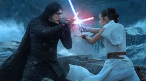 assets/kylo-ren-vs-rey-in-the-rise-of-skywalker.jpeg
