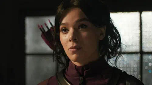assets/hailee-steinfeld-looking-curious-as-kate-bishop-in-the-marvels.jpeg