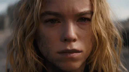 assets/new-supergirl-official-trailer-a-new-legend-takes-flight-4k-2-16-screenshot-cropped.jpeg