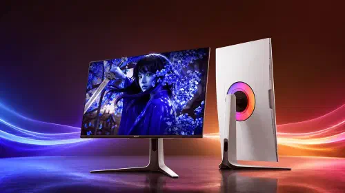 assets/Hisense-32UX.jpeg