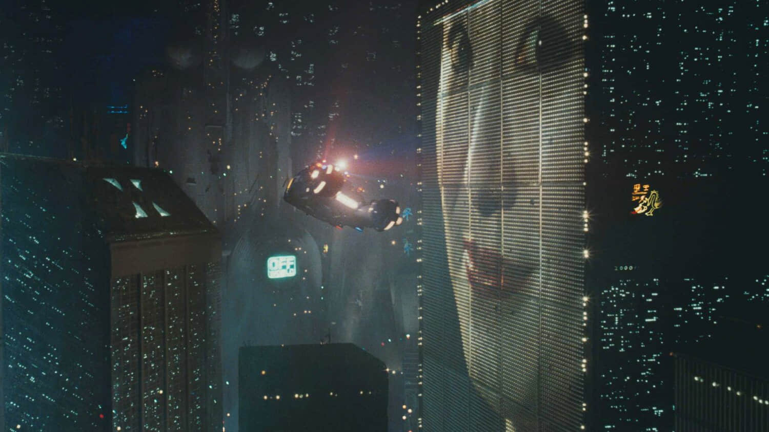 alexis-rhee-as-a-geisha-in-blade-runner.jpeg