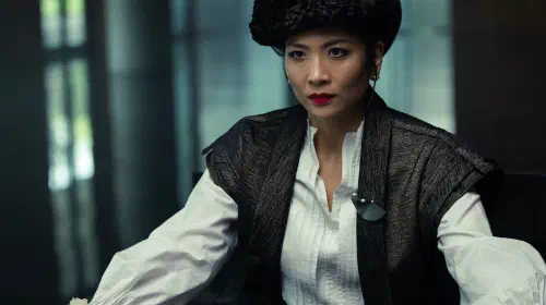 assets/sandra-yi-sencindiver-in-alien-earth.jpeg