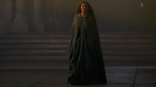assets/olivia-cooke-as-queen-alicent-hightower-in-season-3-of-house-of-the-dragon.jpeg