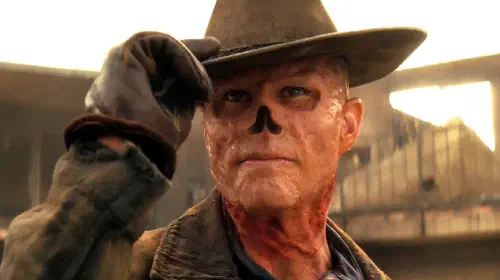 assets/walton-goggins-as-the-ghoul-nodding-with-his-hat-in-fallout-season-2.jpeg