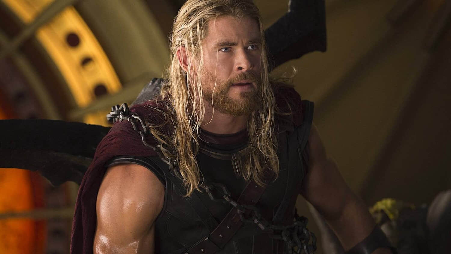 chris-hemsworth-in-thor-ragnarok.jpeg