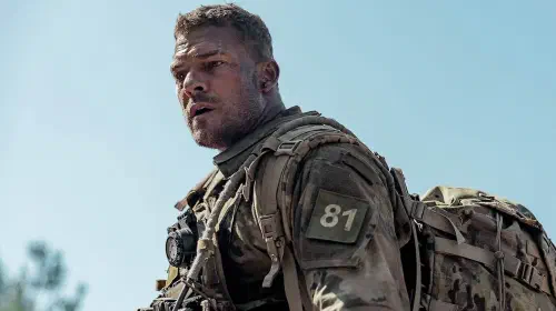 assets/alan-ritchson-in-war-machine-1.jpeg