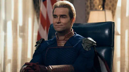 assets/antony-starr-as-homelander-sitting-in-the-oval-office-in-the-boys.jpeg