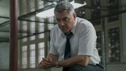 assets/holt-mccallany-as-bill-tench-in-mindhunter-season-1.jpeg