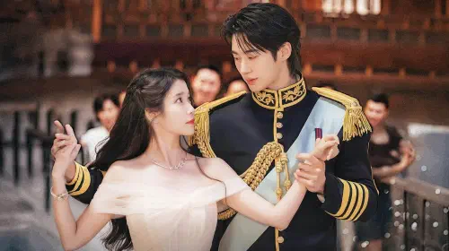 assets/perfect-crown-k-drama.jpeg