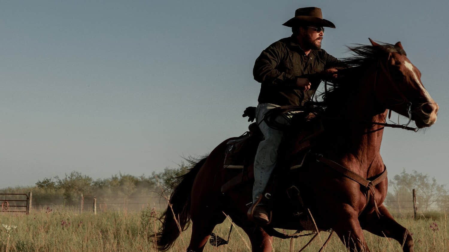 cole-hauser-as-rip-wheeler-in-dutton-ranch-season-1-episode-3.jpeg