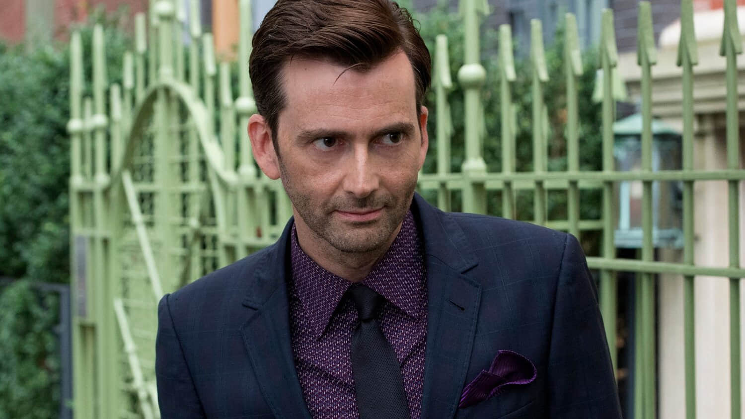 david-tennant-smiling-as-kilgrave-in-the-mcu-tv-show-jessica-jones.jpeg