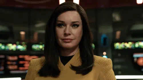 assets/rebecca-romijn-in-star-trek-strange-new-worlds.jpeg