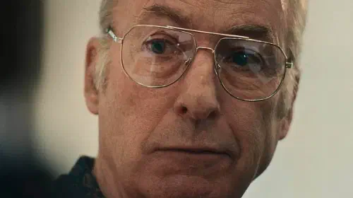 assets/bob-odenkirk-in-the-bear.jpeg