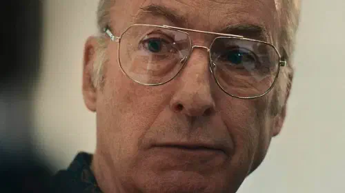 assets/bob-odenkirk-in-the-bear.jpeg