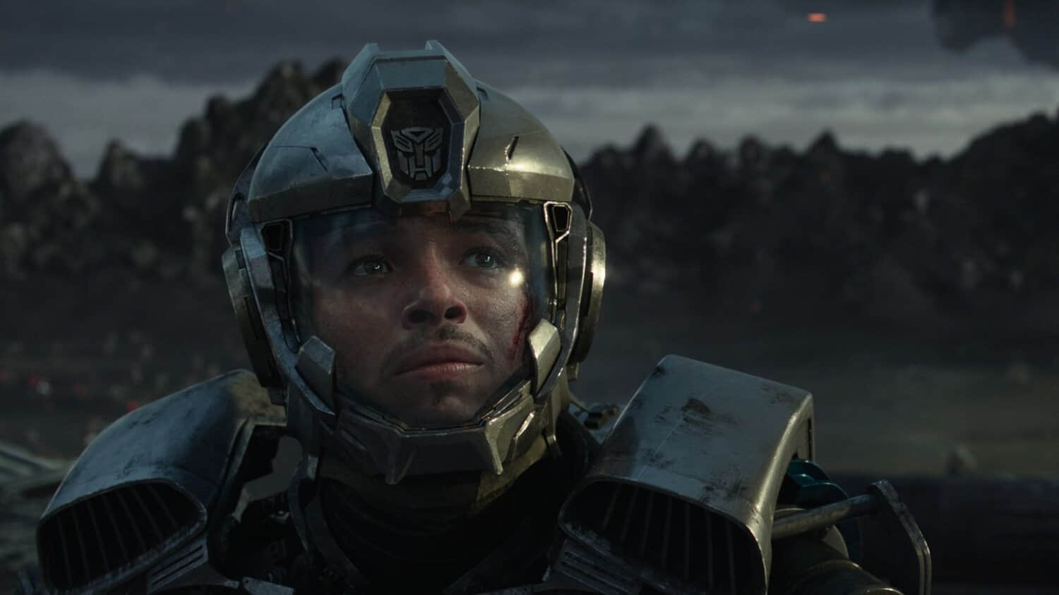 anthony-ramos-in-a-metal-suit-in-transformers-rise-of-the-beasts.jpeg