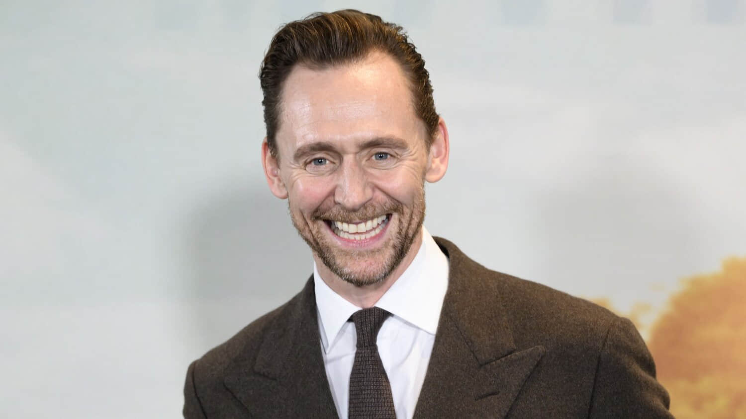 tom-hiddleston-at-the-london-screening-of-the-night-manager-series-2.jpeg