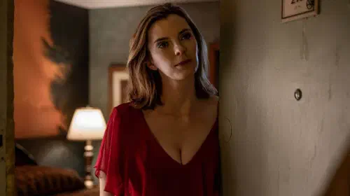 assets/three-women-r-rated-betty-gilpin-late-night-streaming-hit-starz.jpeg