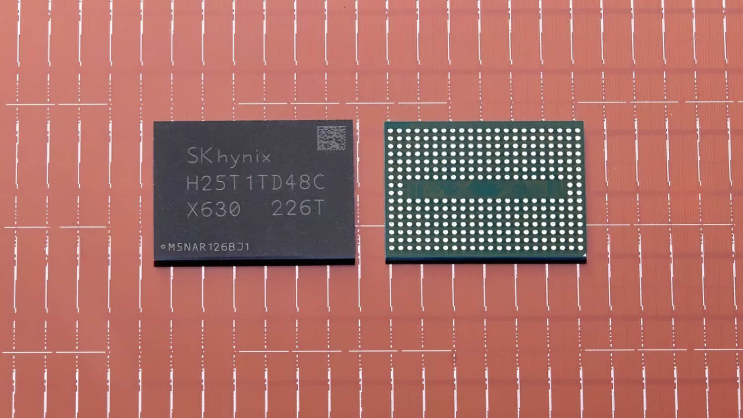 SK-Hynix-300-Layer-3D-NAND-Flash-Memory-gigapixel-standard-scale-2_00x.jpeg