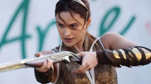assets/camila-mendes-brandishing-a-weapon-in-masters-of-the-universe.jpeg